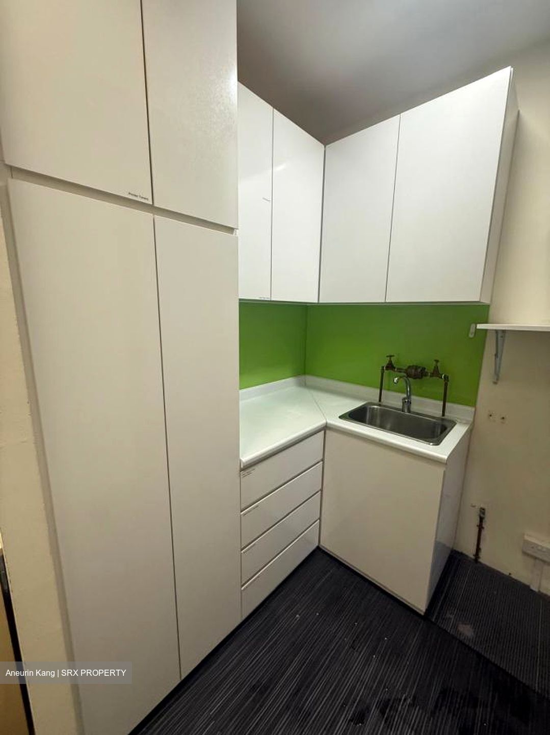 Alexandra Point (D5), Office #580697841